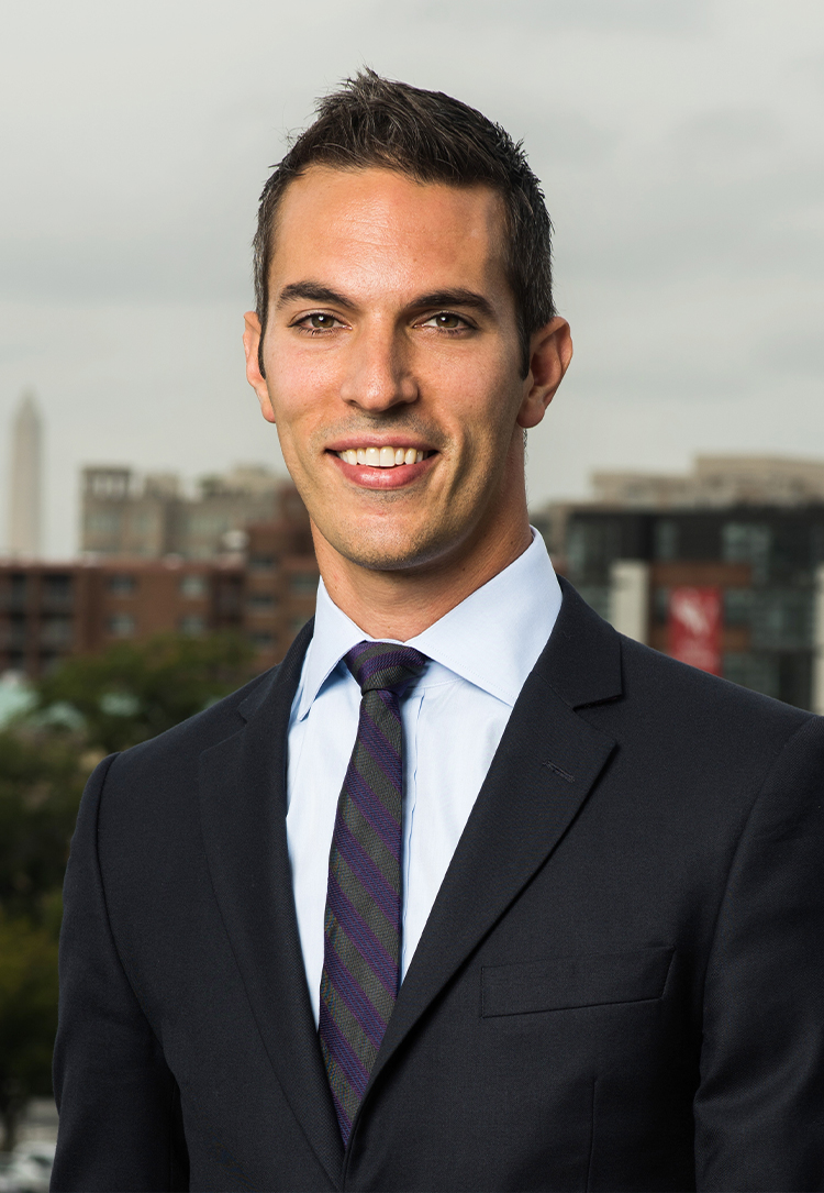 Ari-Shapiro Ari Shapiro